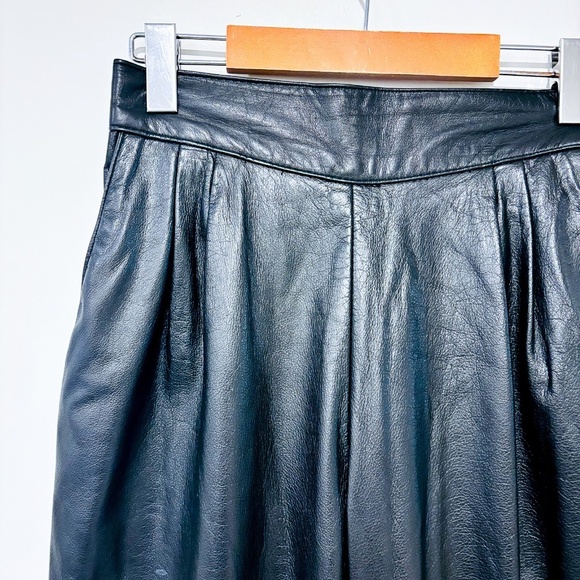 THE LEATHER RANCH Black high-waisted leather pants - Picture 5 of 10